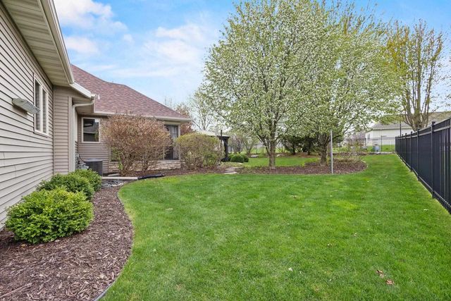 3508 W WARNER ESTATES DRIVE, Appleton, WI 54913