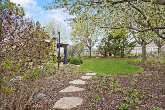 3508 W WARNER ESTATES DRIVE, Appleton, WI 54913