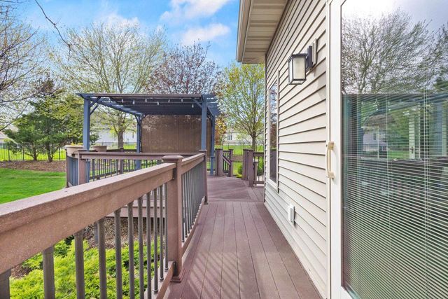 3508 W WARNER ESTATES DRIVE, Appleton, WI 54913
