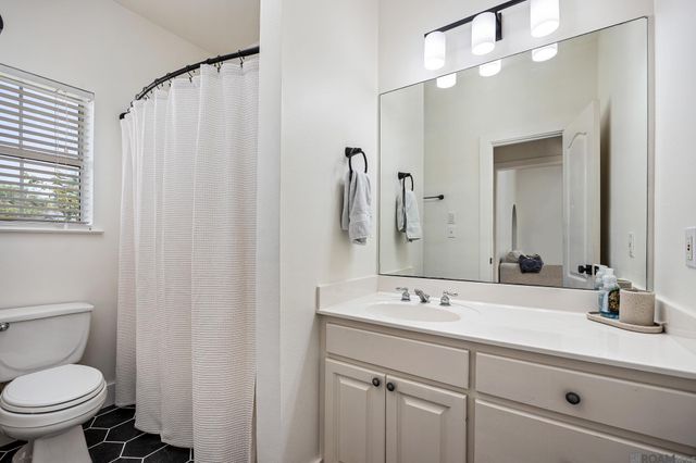 11078 Reyn Dr, Gonzales, LA 70737