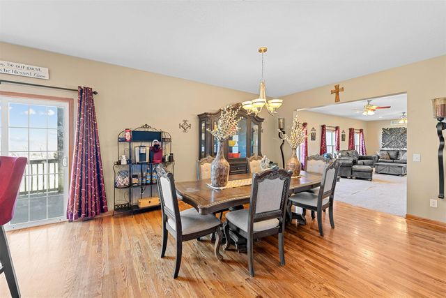 1140 W Hidden Springs Rd, Salina, KS 67401