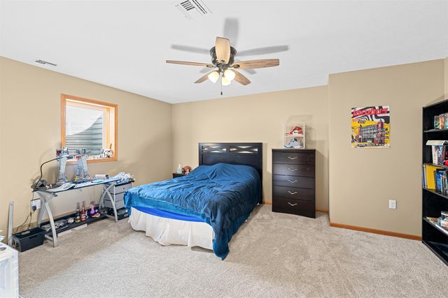 1140 W Hidden Springs Rd, Salina, KS 67401