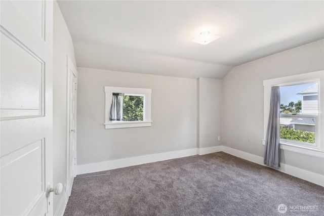 5036 S I Street, Tacoma, WA 98408