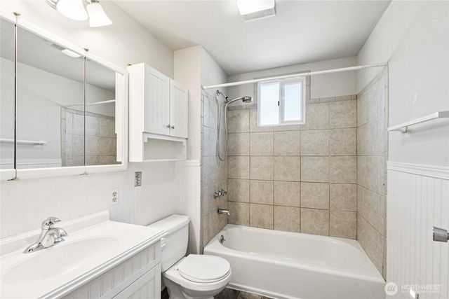5036 S I Street, Tacoma, WA 98408