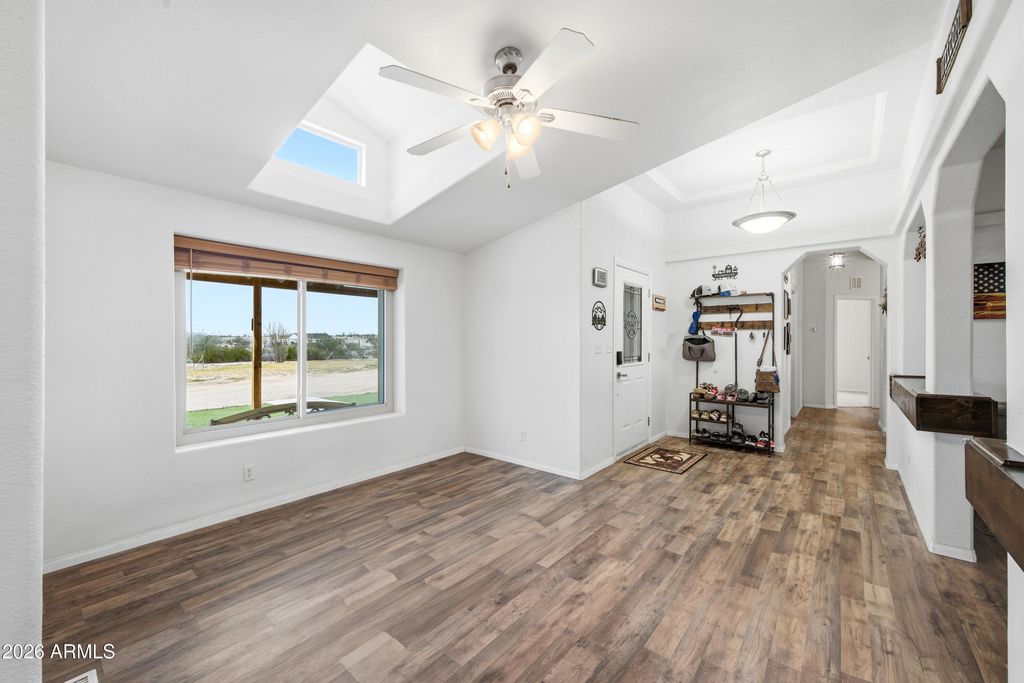 Image 15 of property listing at 4623 N 333RD Avenue, Tonopah, AZ 85354