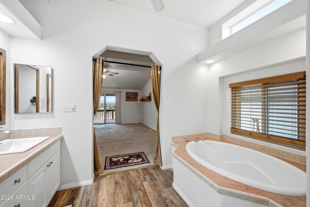 Image 17 of property listing at 4623 N 333RD Avenue, Tonopah, AZ 85354