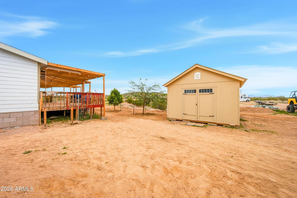 Image 26 of property listing at 4623 N 333RD Avenue, Tonopah, AZ 85354