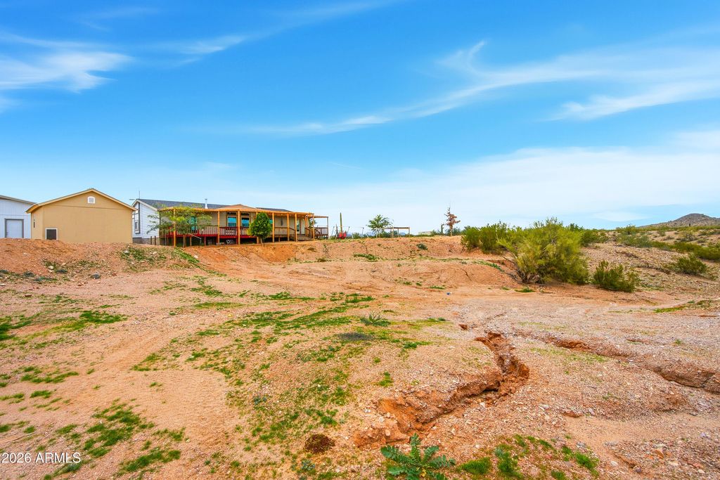 Image 32 of property listing at 4623 N 333RD Avenue, Tonopah, AZ 85354