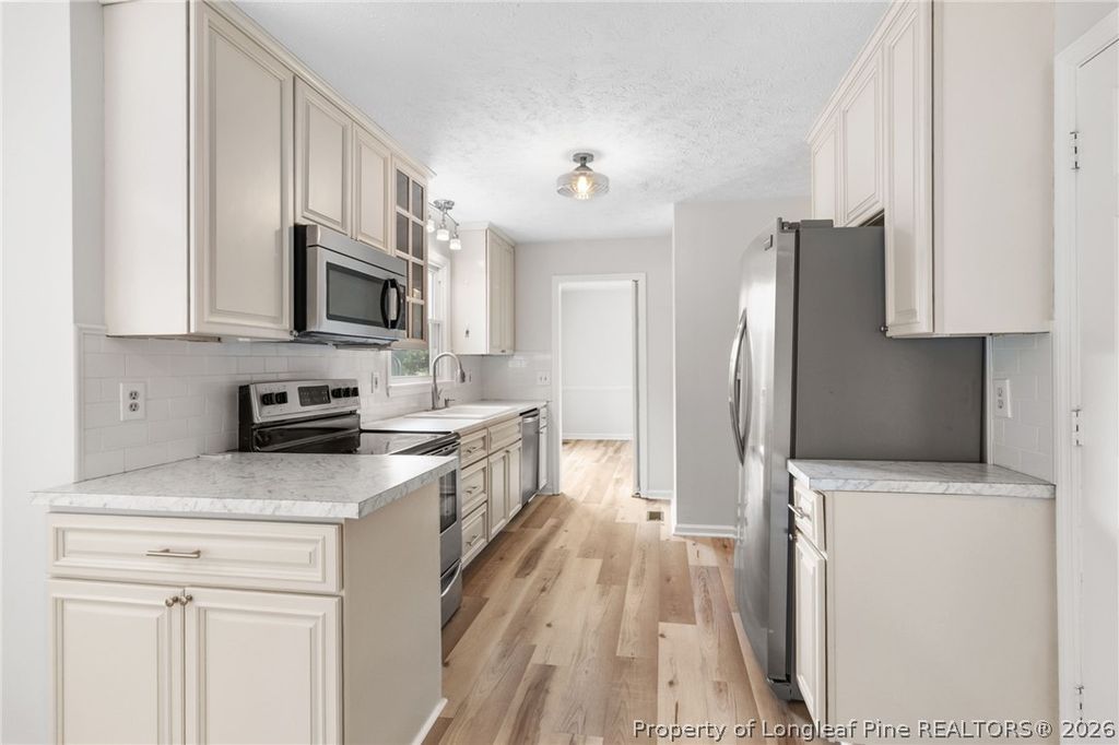 5700 Nassau Drive, Fayetteville, NC 28314 — photo 3
