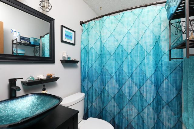 3941 E 26th Street, Des Moines, IA 50317