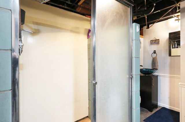 3941 E 26th Street, Des Moines, IA 50317