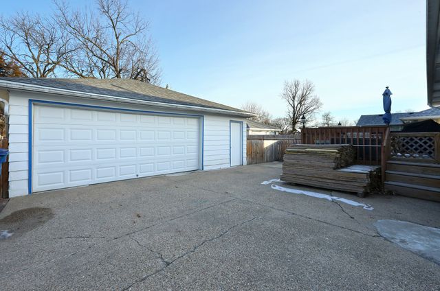 3941 E 26th Street, Des Moines, IA 50317