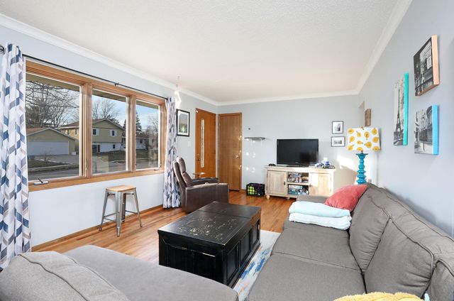 3941 E 26th Street, Des Moines, IA 50317