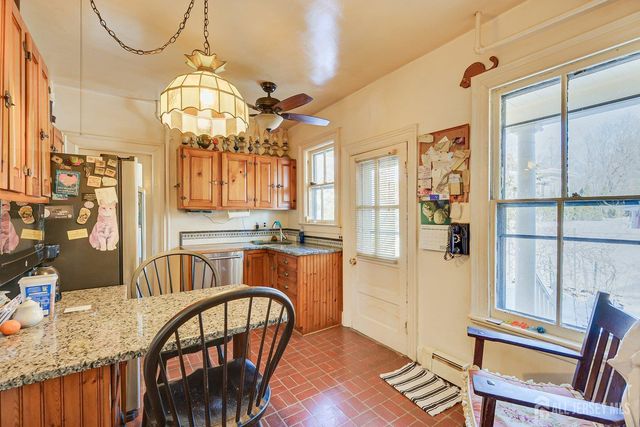 52 Spring Street, Metuchen, NJ 08840