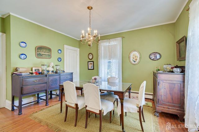 52 Spring Street, Metuchen, NJ 08840