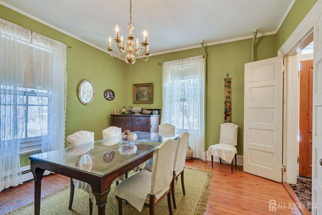 52 Spring Street, Metuchen, NJ 08840