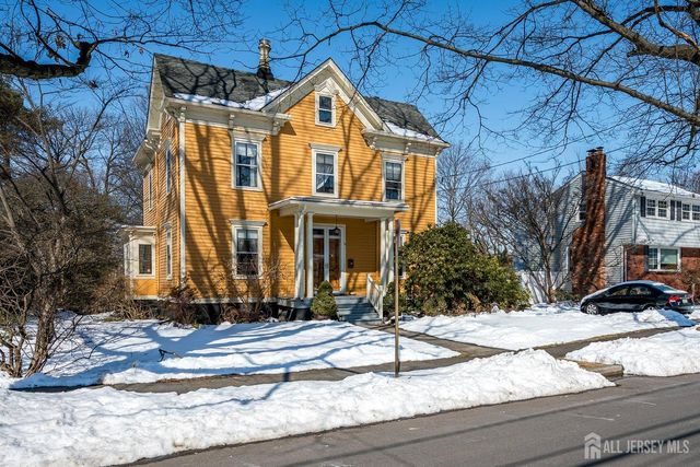 52 Spring Street, Metuchen, NJ 08840