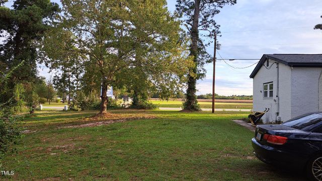 3259 Us Hwy 421n, Lillington, NC 27546