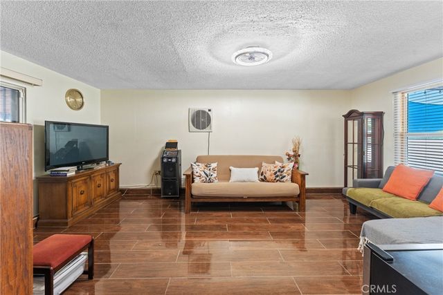 25479 Los Flores Drive, San Bernardino, CA 92404