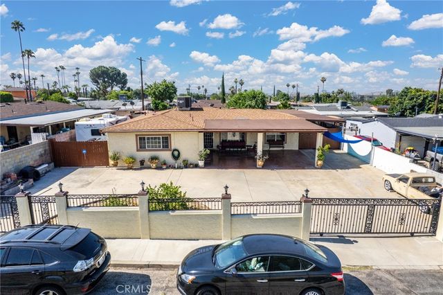 25479 Los Flores Drive, San Bernardino, CA 92404