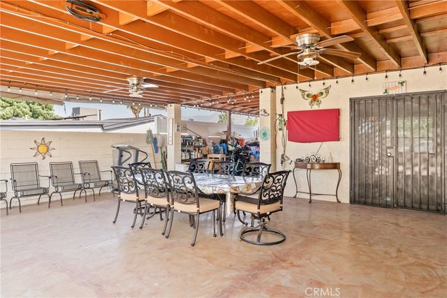 25479 Los Flores Drive, San Bernardino, CA 92404