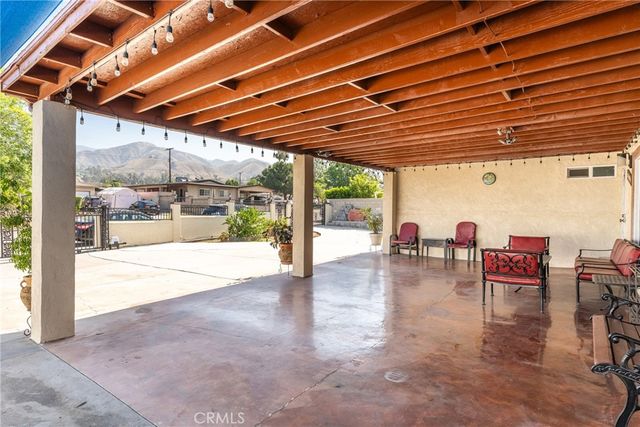 25479 Los Flores Drive, San Bernardino, CA 92404