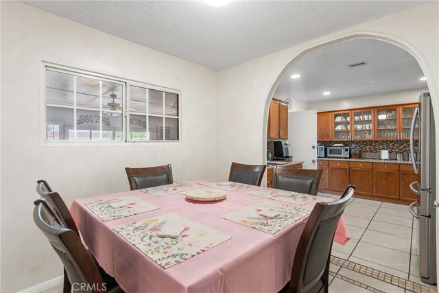 25479 Los Flores Drive, San Bernardino, CA 92404