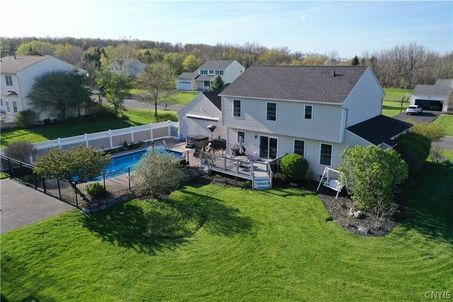 4796 Fawn Hill, Onondaga, NY 13215
