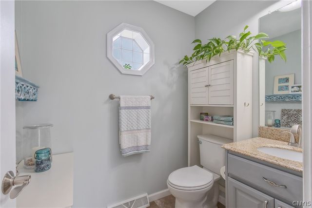4796 Fawn Hill, Onondaga, NY 13215