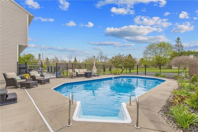 4796 Fawn Hill, Onondaga, NY 13215