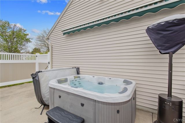 4796 Fawn Hill, Onondaga, NY 13215