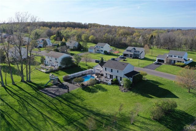 4796 Fawn Hill, Onondaga, NY 13215