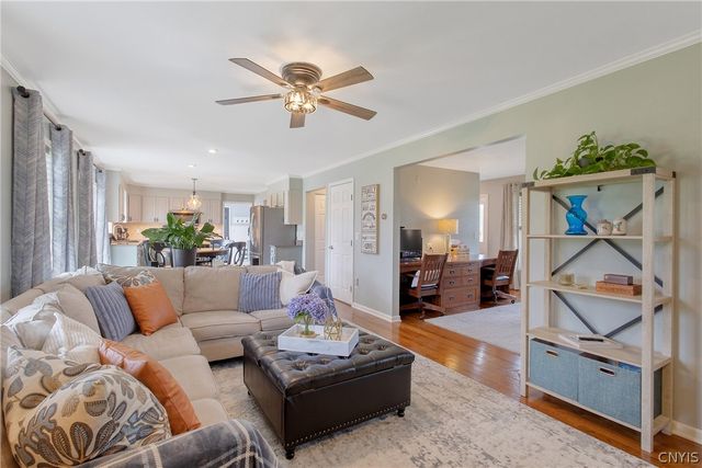 4796 Fawn Hill, Onondaga, NY 13215