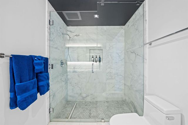 401 N Birch Road 409, Fort Lauderdale, FL 33304