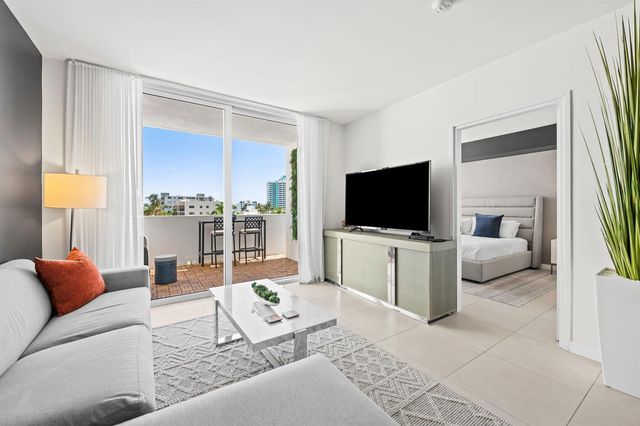 401 N Birch Road 409, Fort Lauderdale, FL 33304