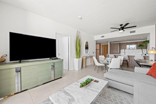 401 N Birch Road 409, Fort Lauderdale, FL 33304