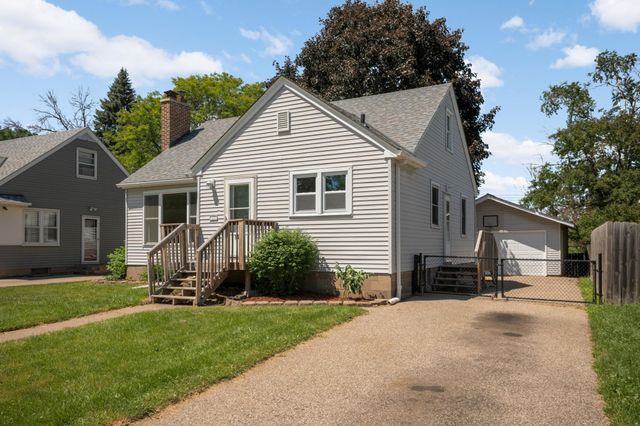 141 Stanley Street, West Saint Paul, MN 55118