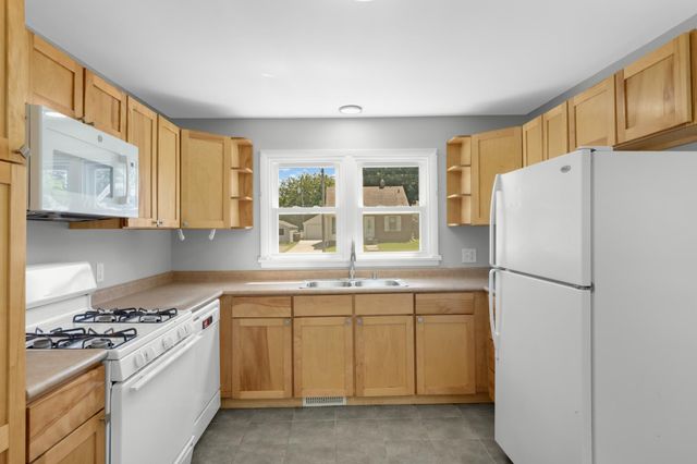 141 Stanley Street, West Saint Paul, MN 55118