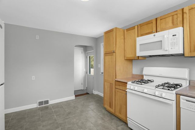 141 Stanley Street, West Saint Paul, MN 55118