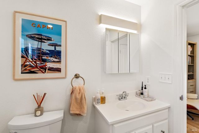 110 Viola Way, Angwin, CA 94508