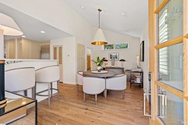 110 Viola Way, Angwin, CA 94508