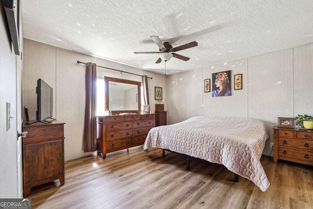 2496 Venture Drive, Gainesville, GA 30506