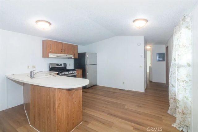 2751 Reche Canyon 42, Colton, CA 92324