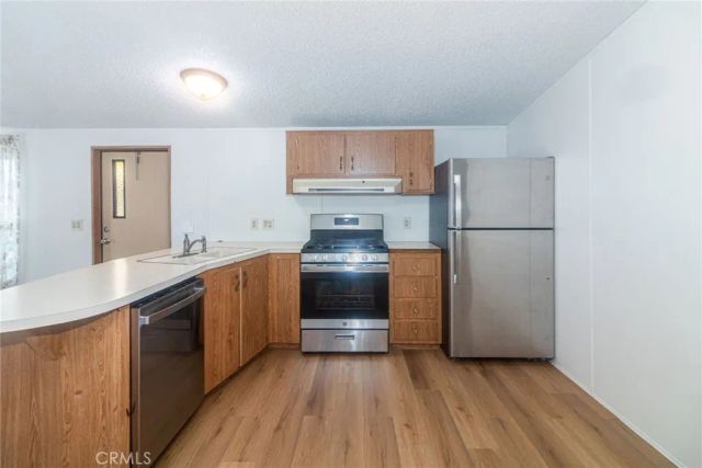 2751 Reche Canyon 42, Colton, CA 92324