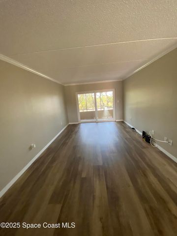 3210 N Harbor City Boulevard, 316, Melbourne, FL 32935
