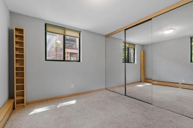 2530 1st Ave S 101, Minneapolis, MN 55404
