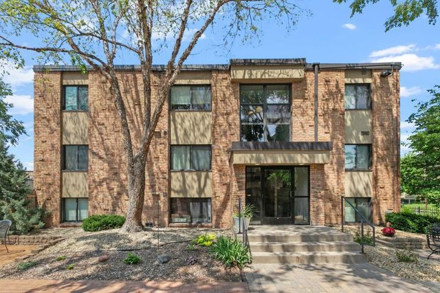 2530 1st Ave S 101, Minneapolis, MN 55404