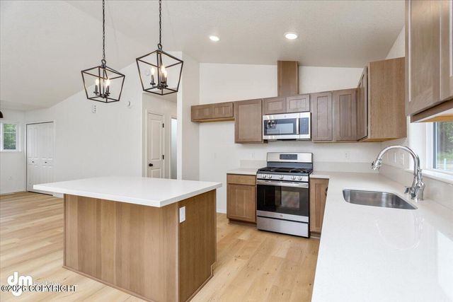 7651 E Obsidian, Wasilla, AK 99654