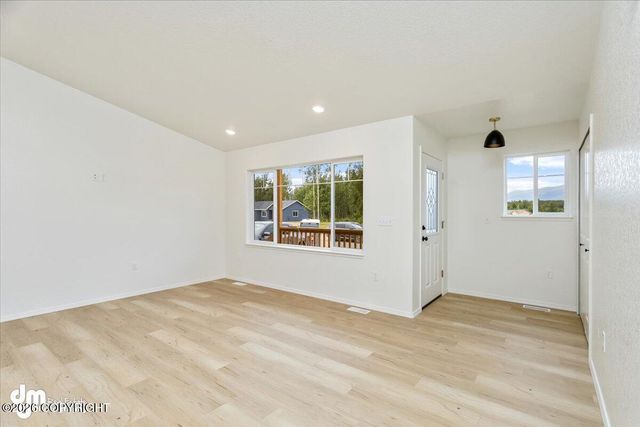 7651 E Obsidian, Wasilla, AK 99654