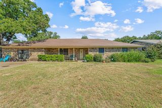 103 Spicewood Drive, Stephenville, TX 76401
